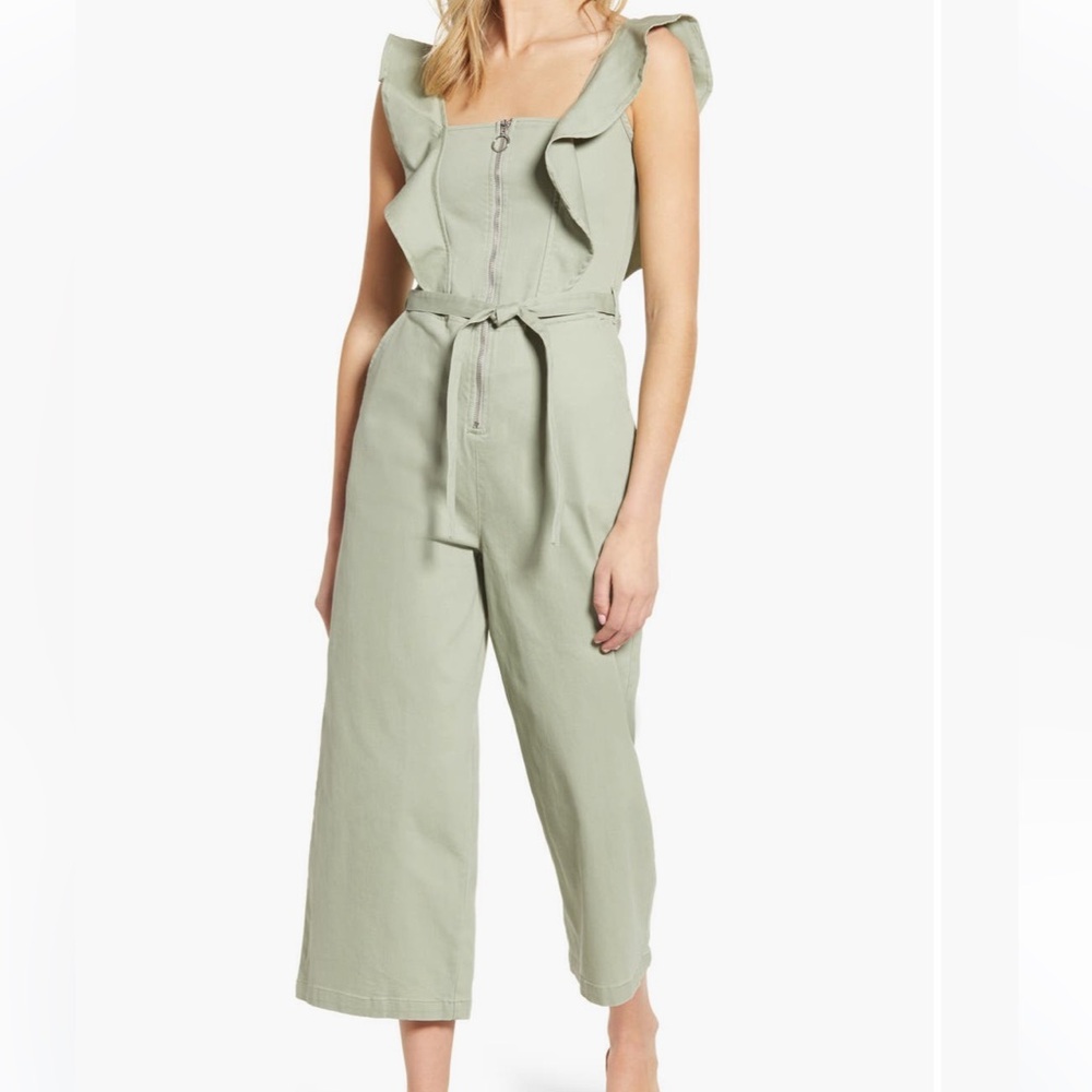 Tinsel
Ruffle Strap
Belted Jumpsuit